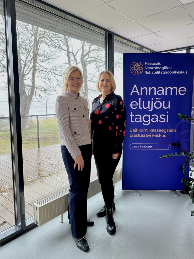 HNRK juhatus 2026 aprill (vasakult Mari-Liis Ööpik-Loks, Ulvi Vallimäe) (1)